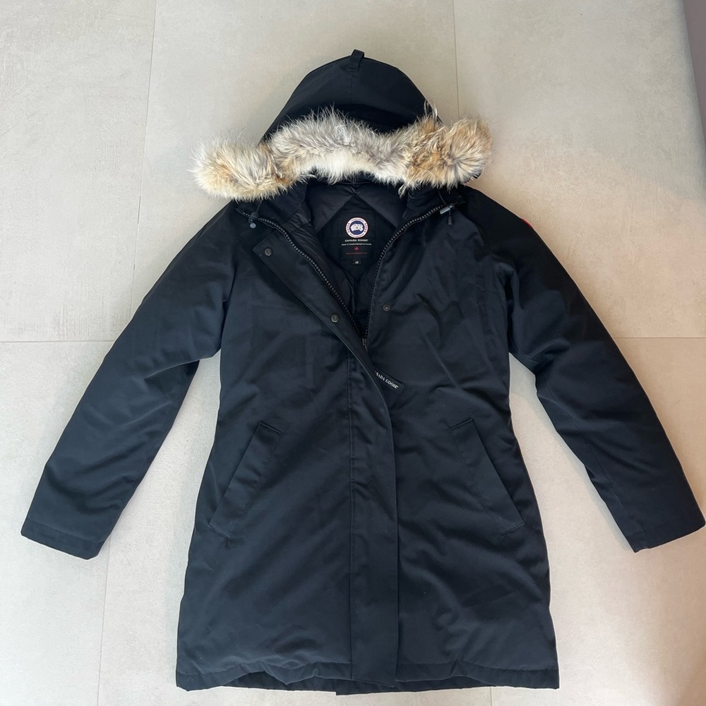 Black classic Canada Goose coat